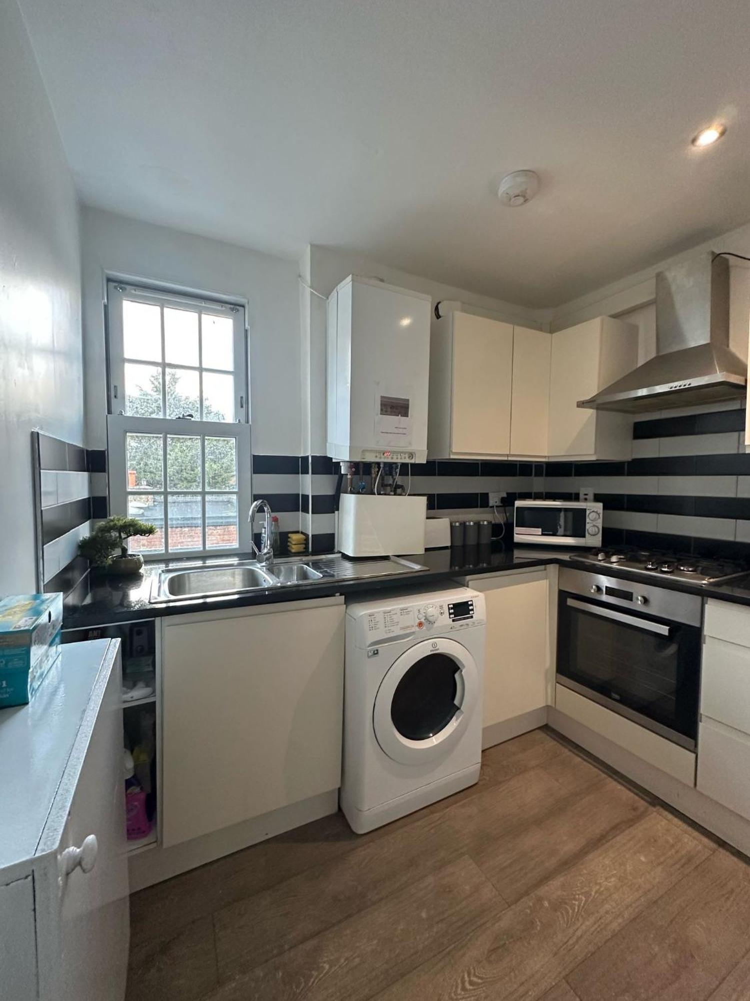 "Euston Comfort" 3 Bedroom Flat In Kings Cross, St Pancras!!!!118B Londres Extérieur photo