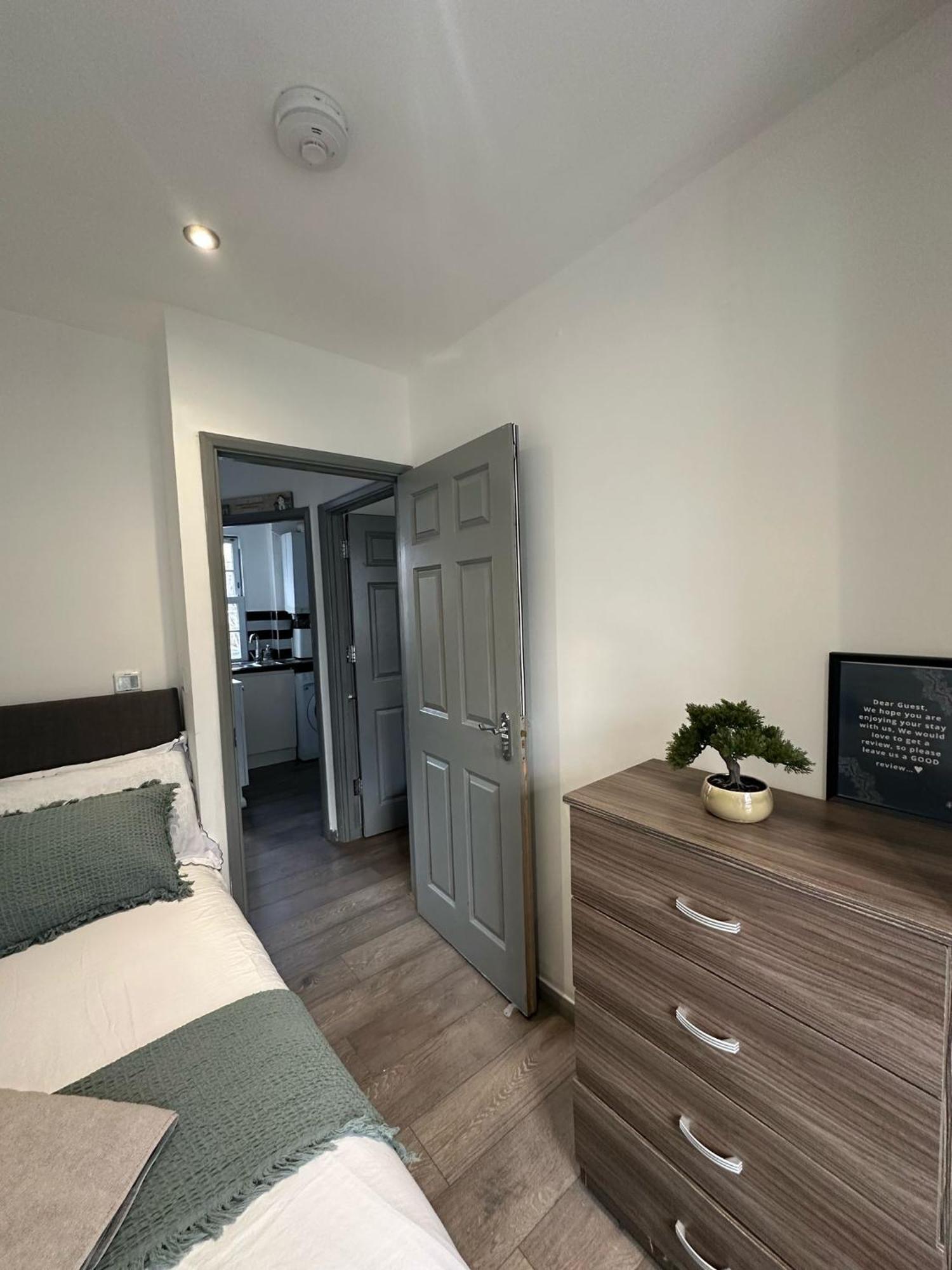"Euston Comfort" 3 Bedroom Flat In Kings Cross, St Pancras!!!!118B Londres Extérieur photo