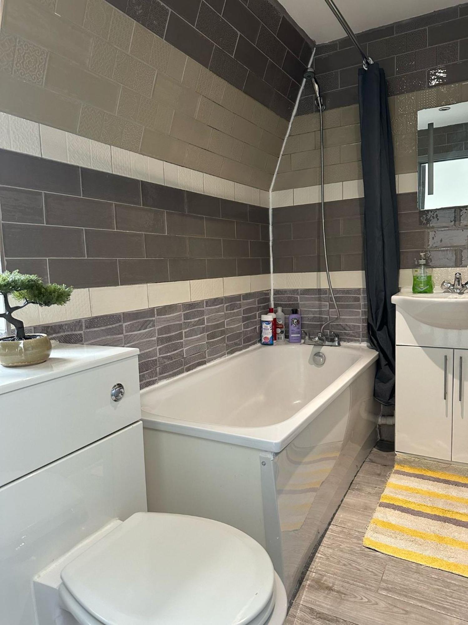 "Euston Comfort" 3 Bedroom Flat In Kings Cross, St Pancras!!!!118B Londres Extérieur photo